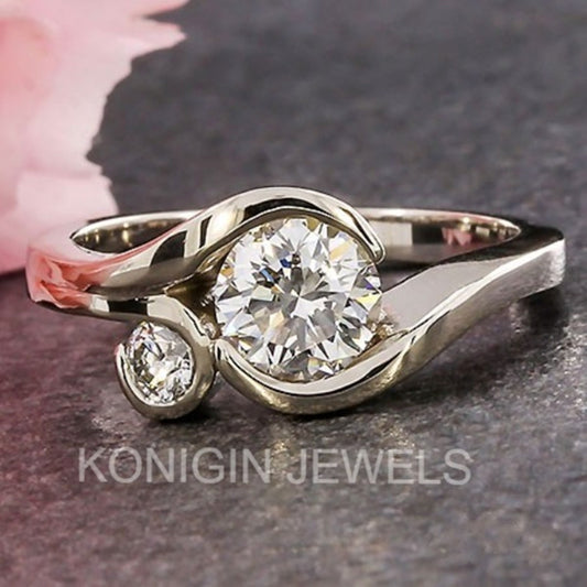 5.75mm Round Shape Colorless Moissanite Diamond Gold Ring For Women For Her