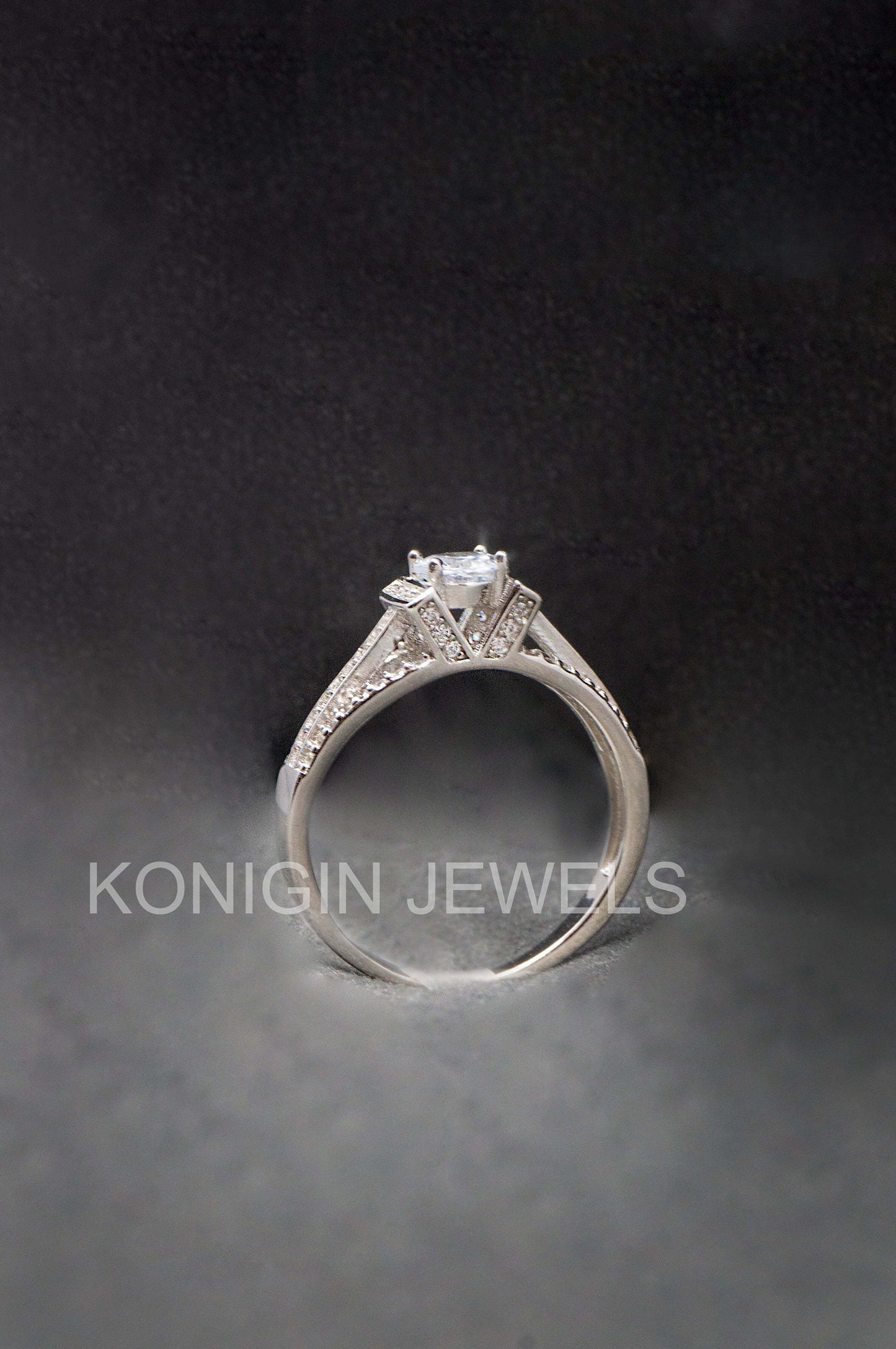 1 CT Round Shape Colorless Moissanite Diamond Solitaire Gold Ring For Girls