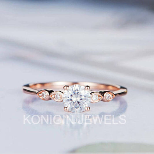 1 CT Round Shape Colorless Moissanite Diamond Gold Ring For Girls