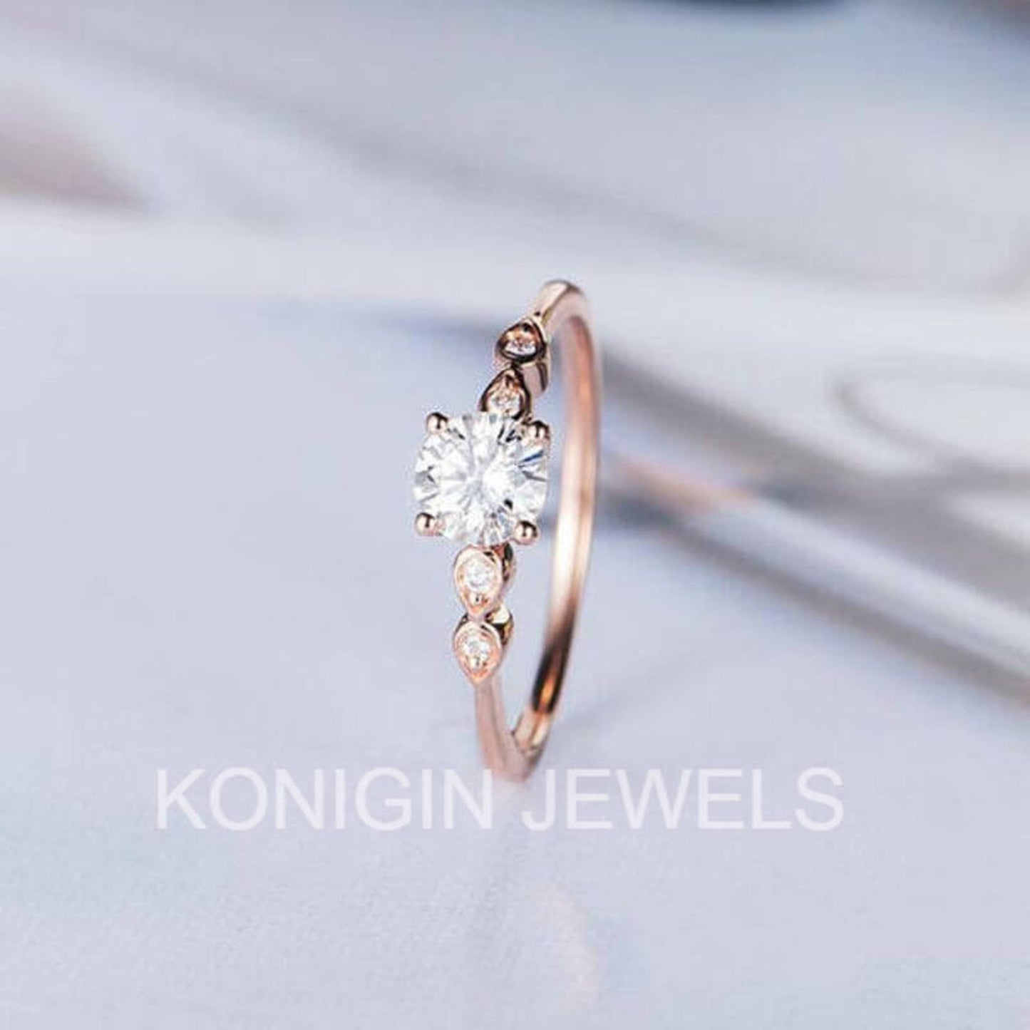 1 CT Round Shape Colorless Moissanite Diamond Gold Ring For Girls