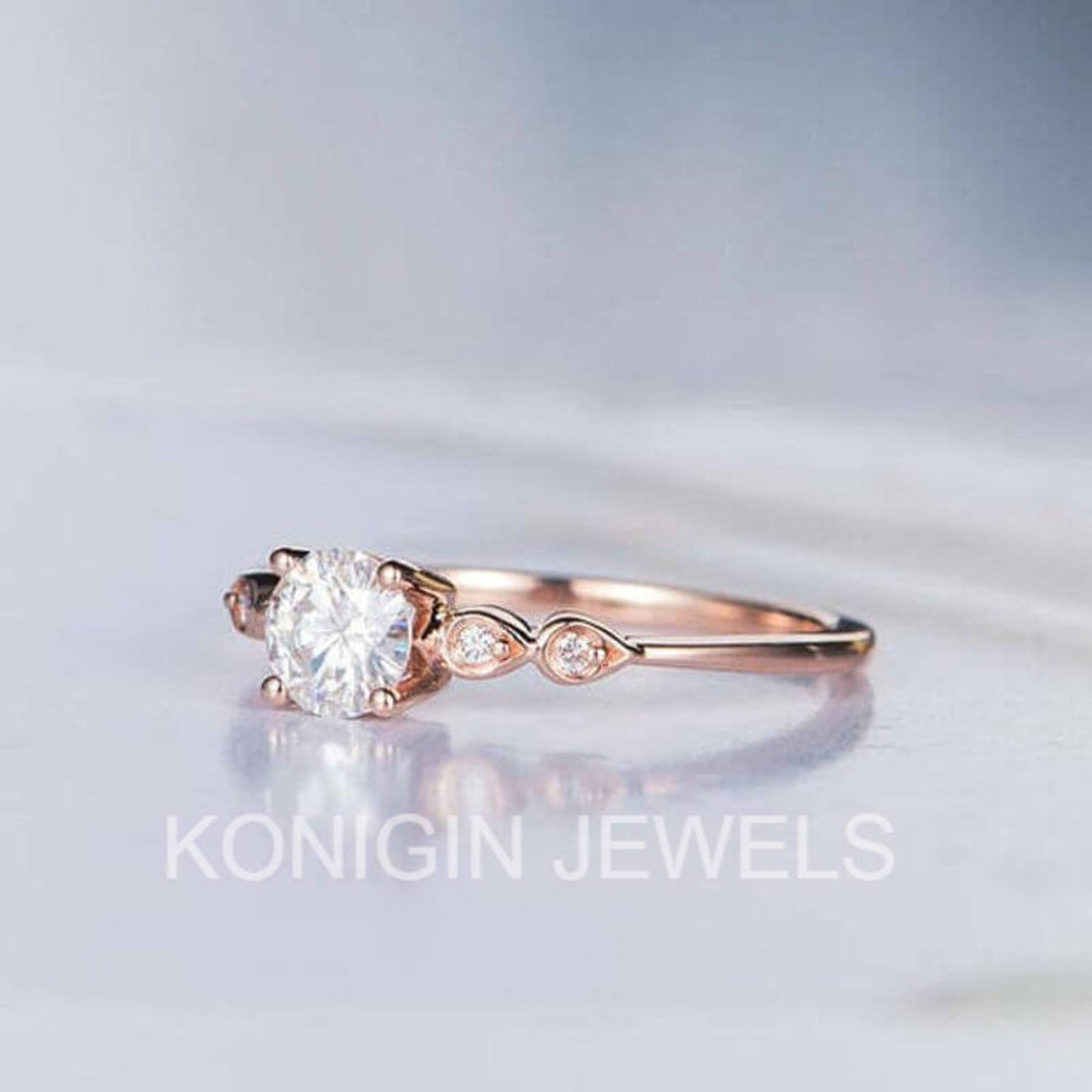 1 CT Round Shape Colorless Moissanite Diamond Gold Ring For Girls